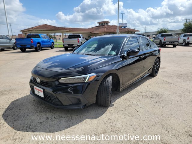 Vehicle image 1 of 32
