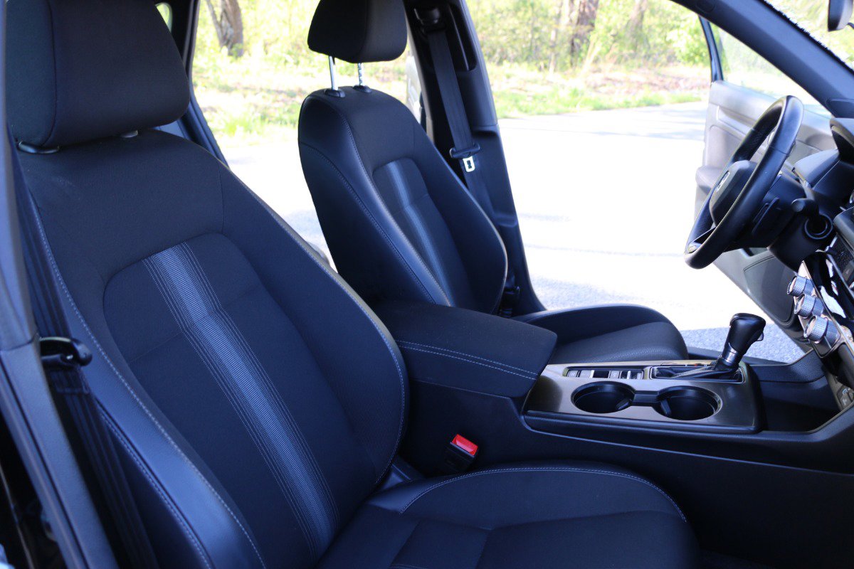 Vehicle image 22 of 27