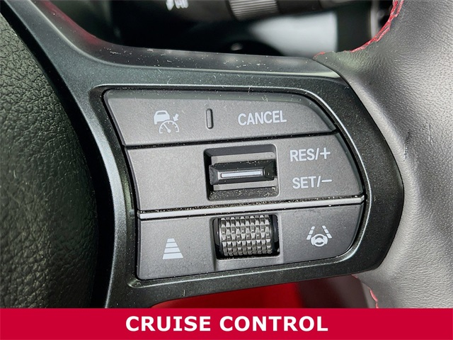 Vehicle image 20 of 34