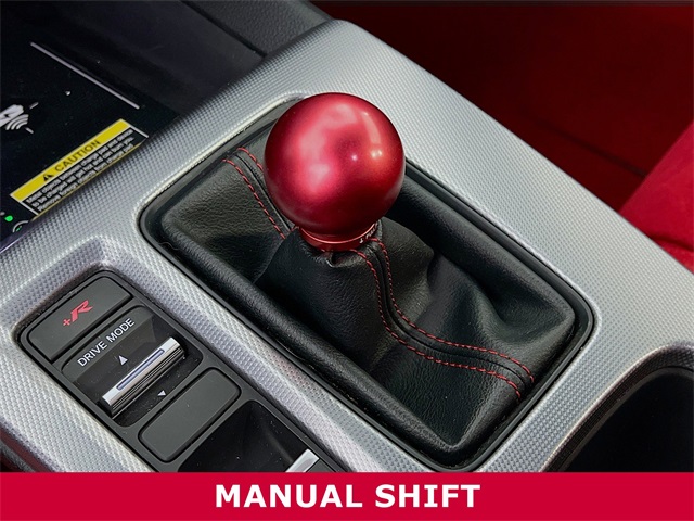 Vehicle image 16 of 34