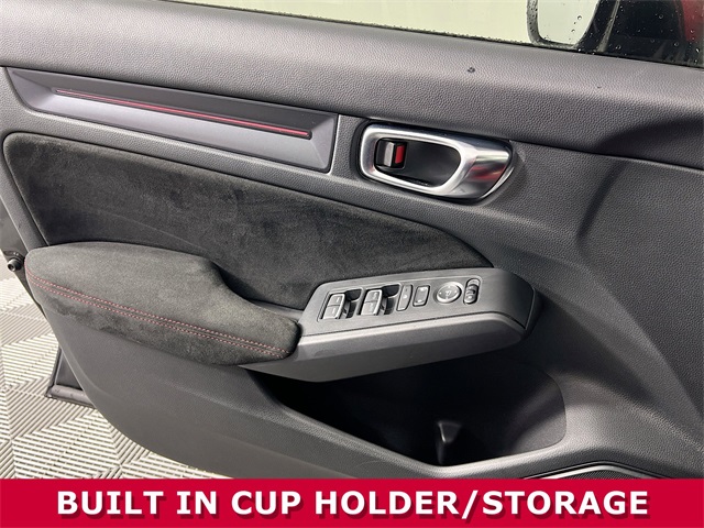 Vehicle image 24 of 34