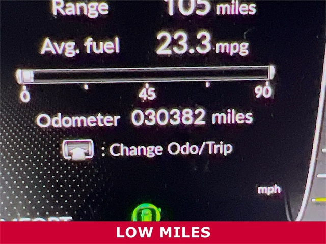 Vehicle image 22 of 34