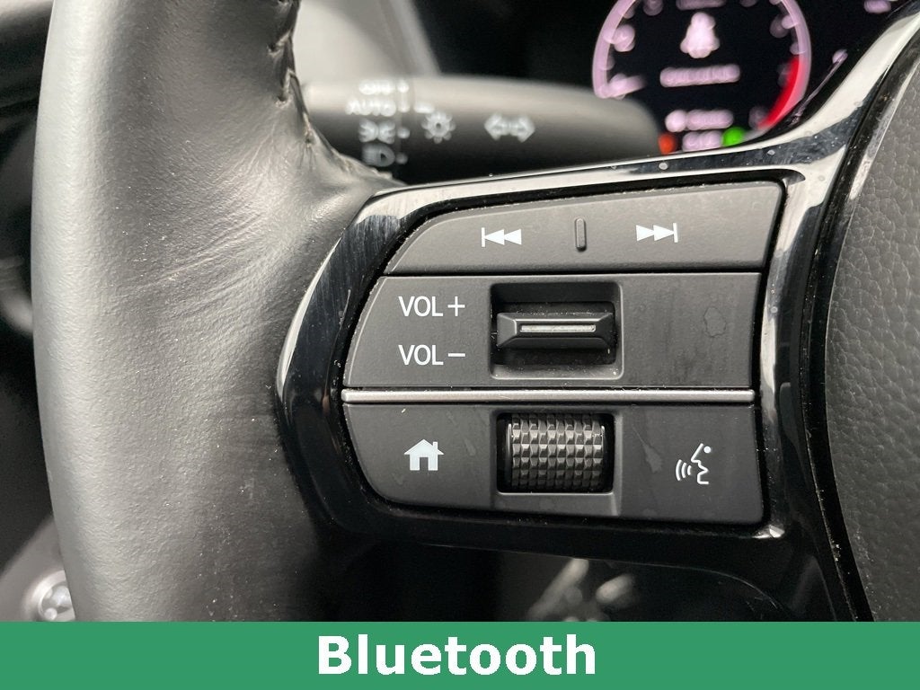 Vehicle image 22 of 49