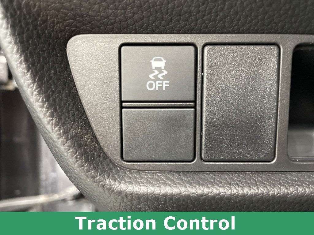 Vehicle image 21 of 49