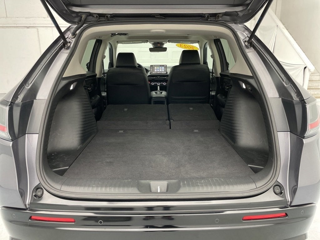 Vehicle image 45 of 49