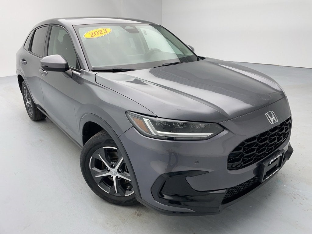 Vehicle image 10 of 49