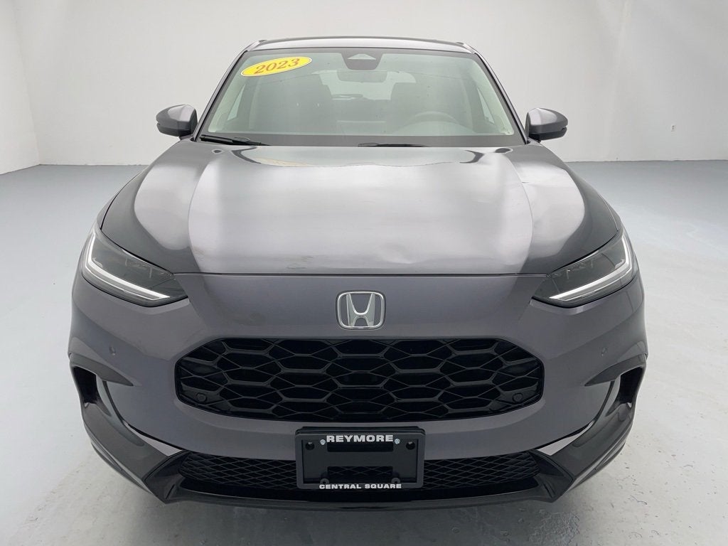 Vehicle image 4 of 49