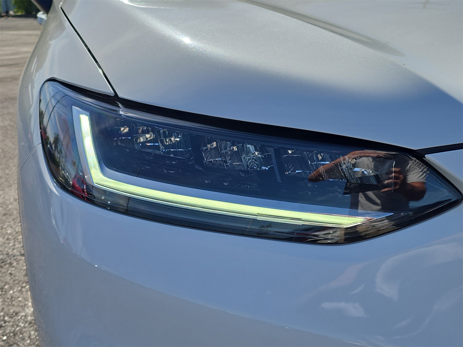 Vehicle image 9 of 34