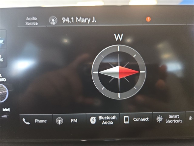 Vehicle image 17 of 27