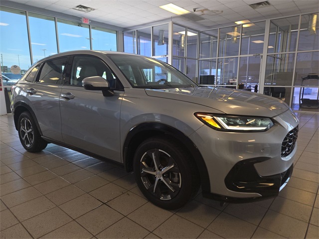 Vehicle image 5 of 27