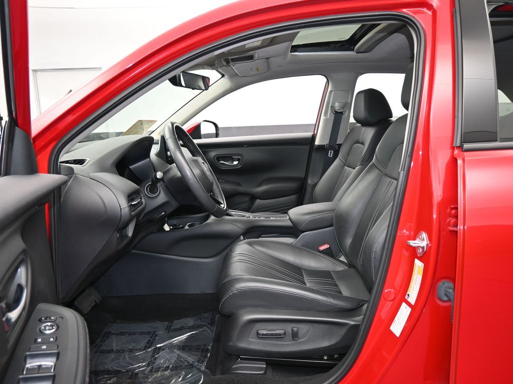 2023 Honda HR-V EX-L Image 44 of 78