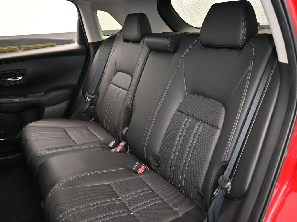 2023 Honda HR-V EX-L Image 41 of 78