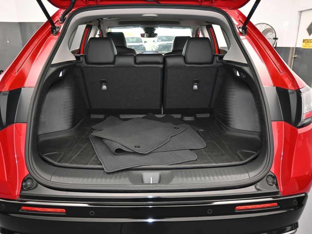 2023 Honda HR-V EX-L Image 34 of 78