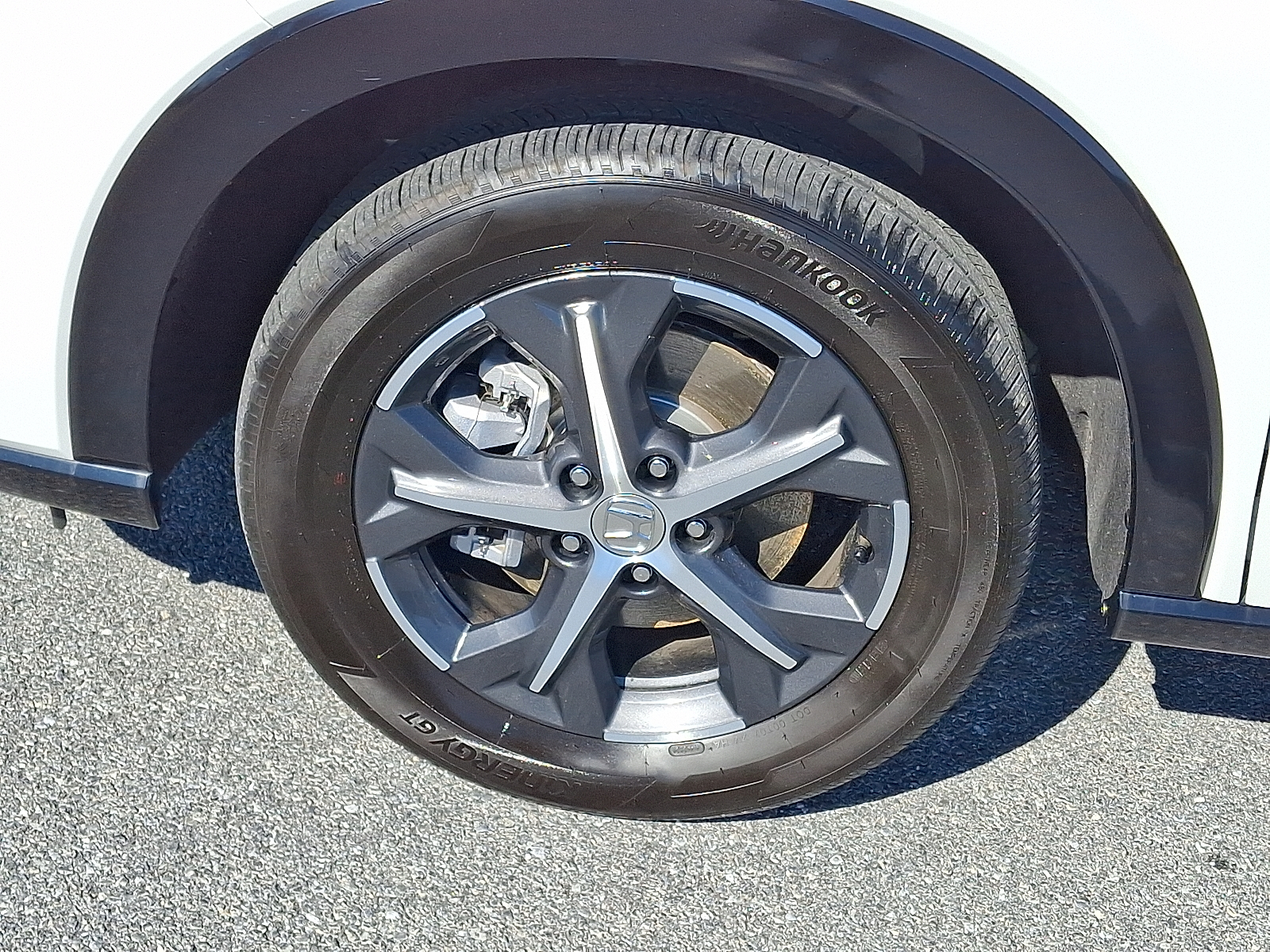 Vehicle image 9 of 30