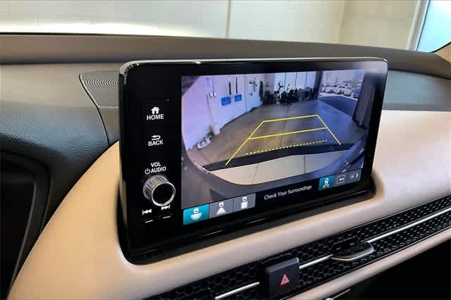Vehicle image 29 of 36