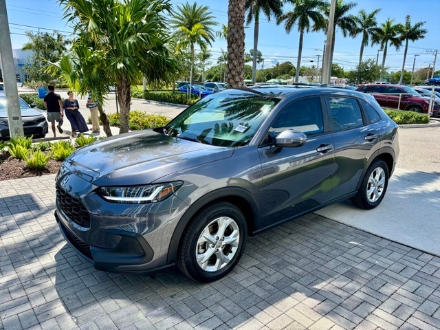 Vehicle image 1 of 27