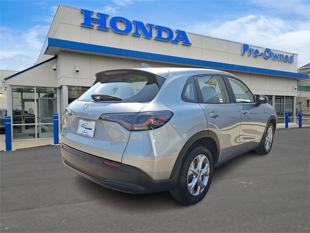 2023 Honda HR-V LX Image 4 of 30