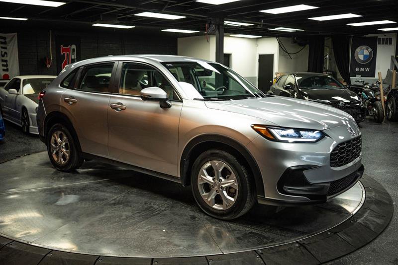 2023 Honda HR-V LX Image 3 of 25