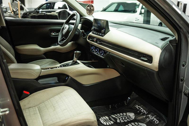 2023 Honda HR-V LX Image 13 of 25