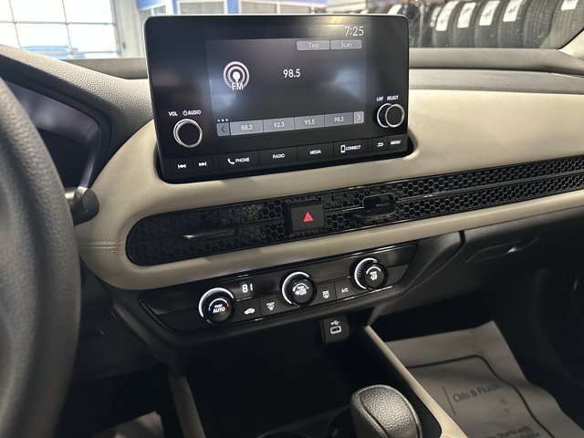 2023 Honda HR-V LX Image 12 of 21