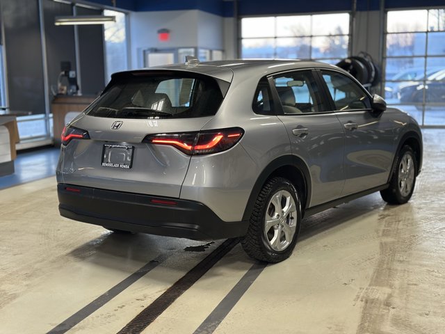 2023 Honda HR-V LX Image 4 of 21