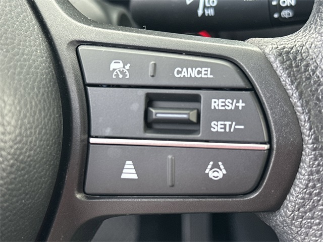 Vehicle image 22 of 25