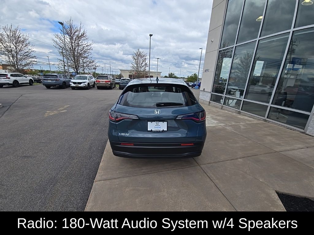 Vehicle image 5 of 32