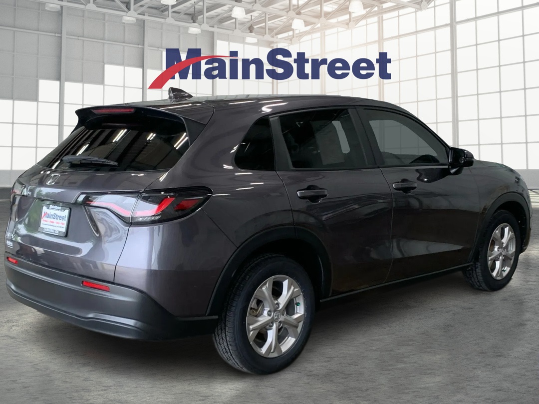 Vehicle image 6 of 30