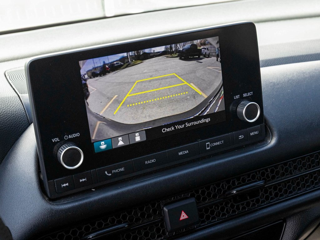 Vehicle image 20 of 38