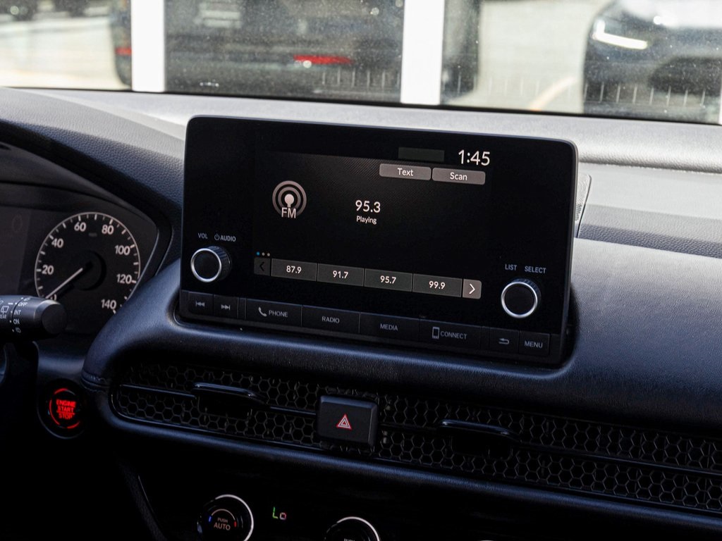 Vehicle image 19 of 38