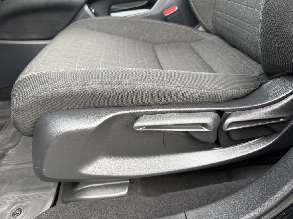 2023 Honda HR-V LX Image 28 of 30