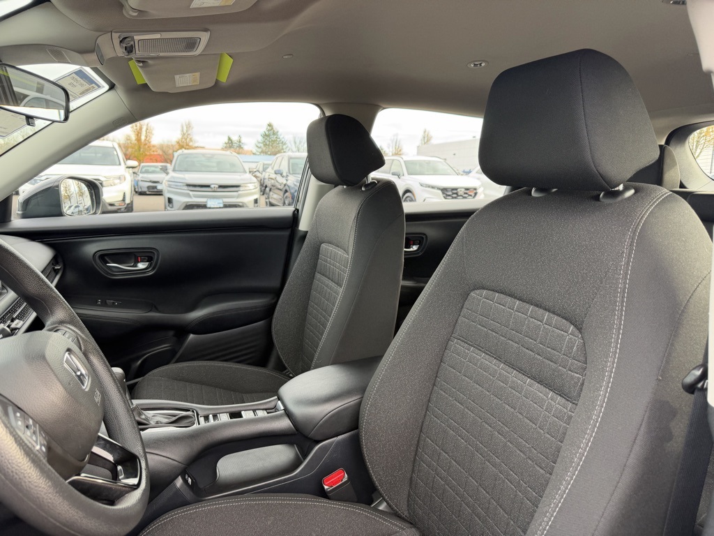 2023 Honda HR-V LX Image 13 of 30