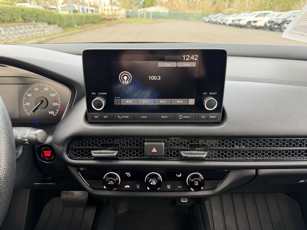 2023 Honda HR-V LX Image 26 of 30