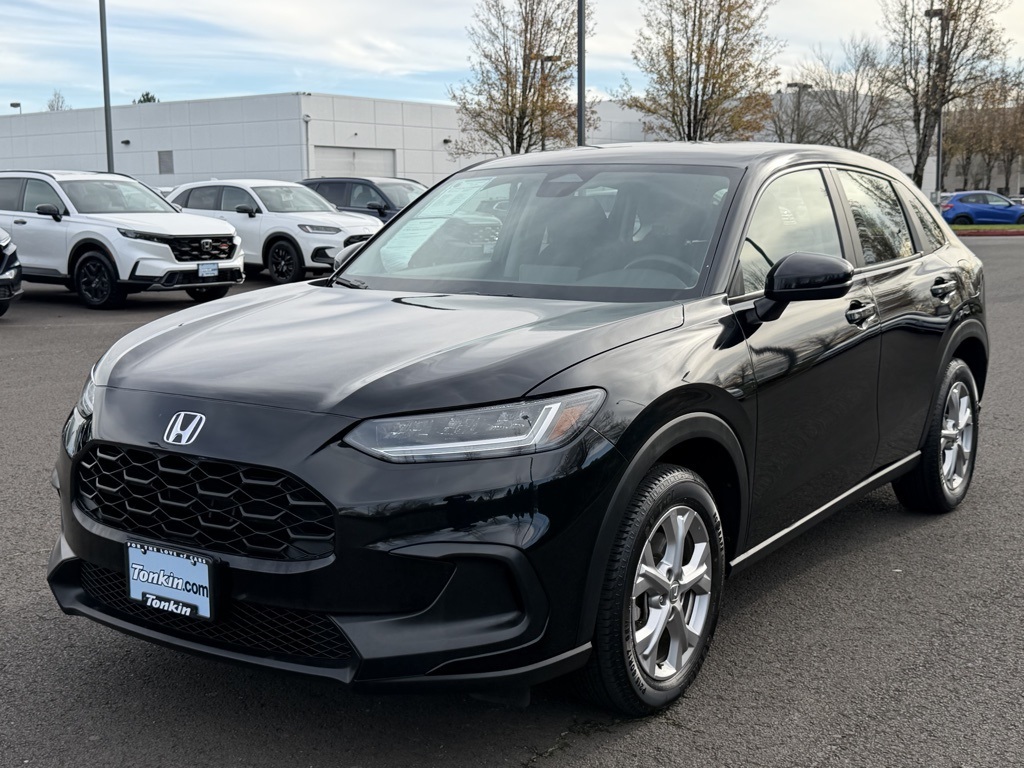 2023 Honda HR-V LX Image 1 of 30