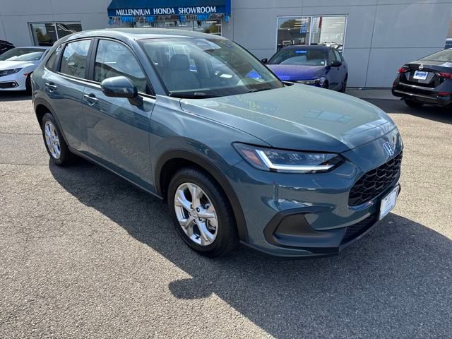 Vehicle image 3 of 22