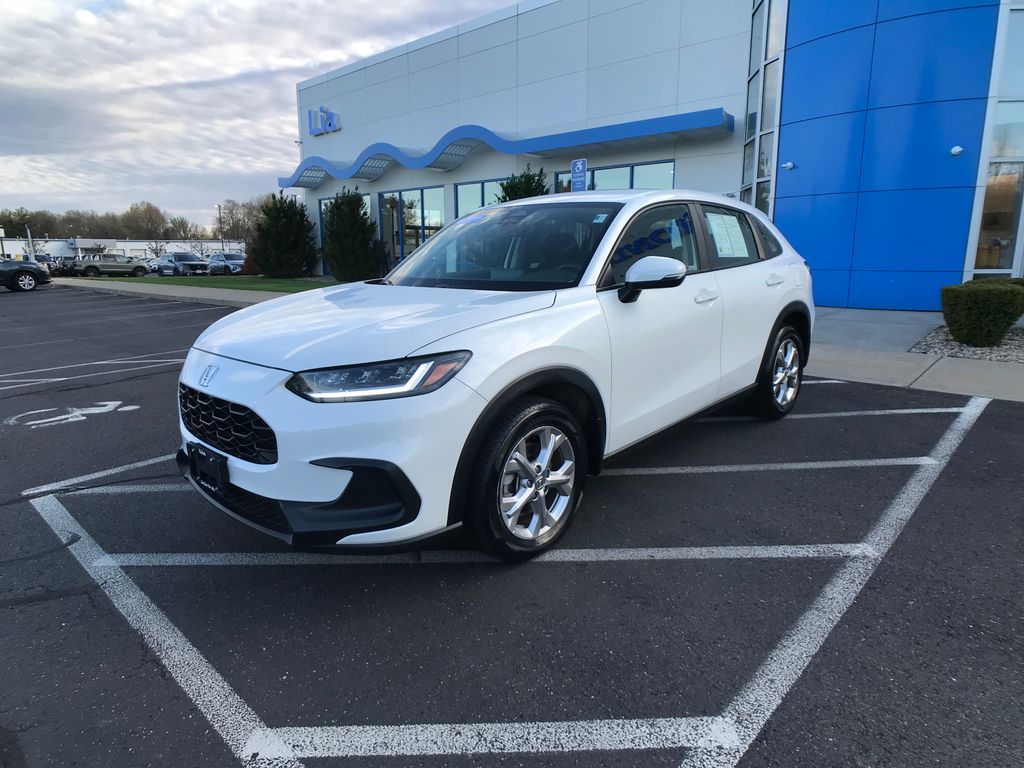 2023 Honda HR-V LX Image 1 of 30