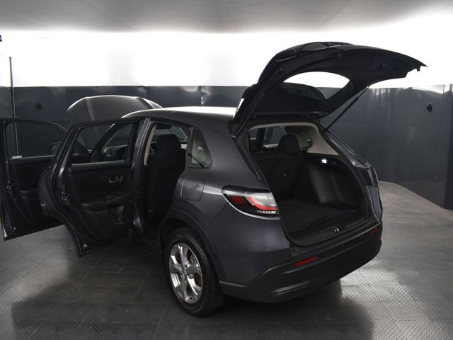 Vehicle image 39 of 39