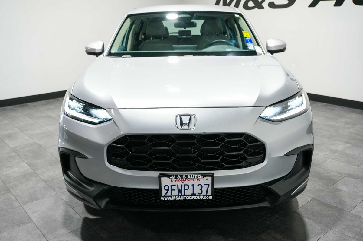 2023 Honda HR-V LX Image 3 of 24