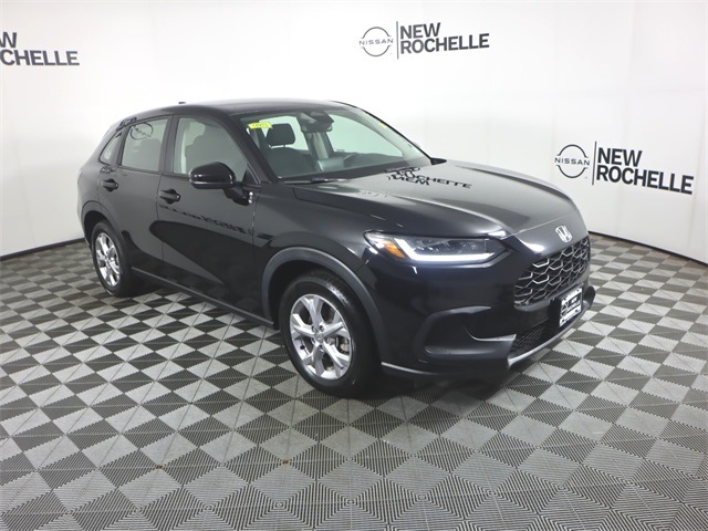 Vehicle image 5 of 29