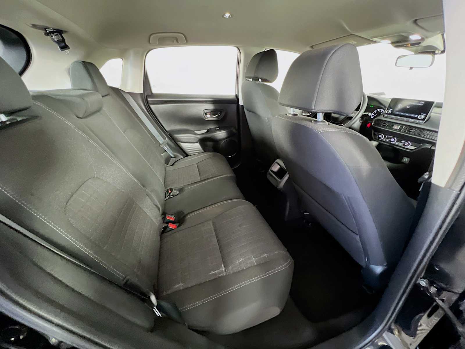 2023 Honda HR-V LX Image 12 of 30