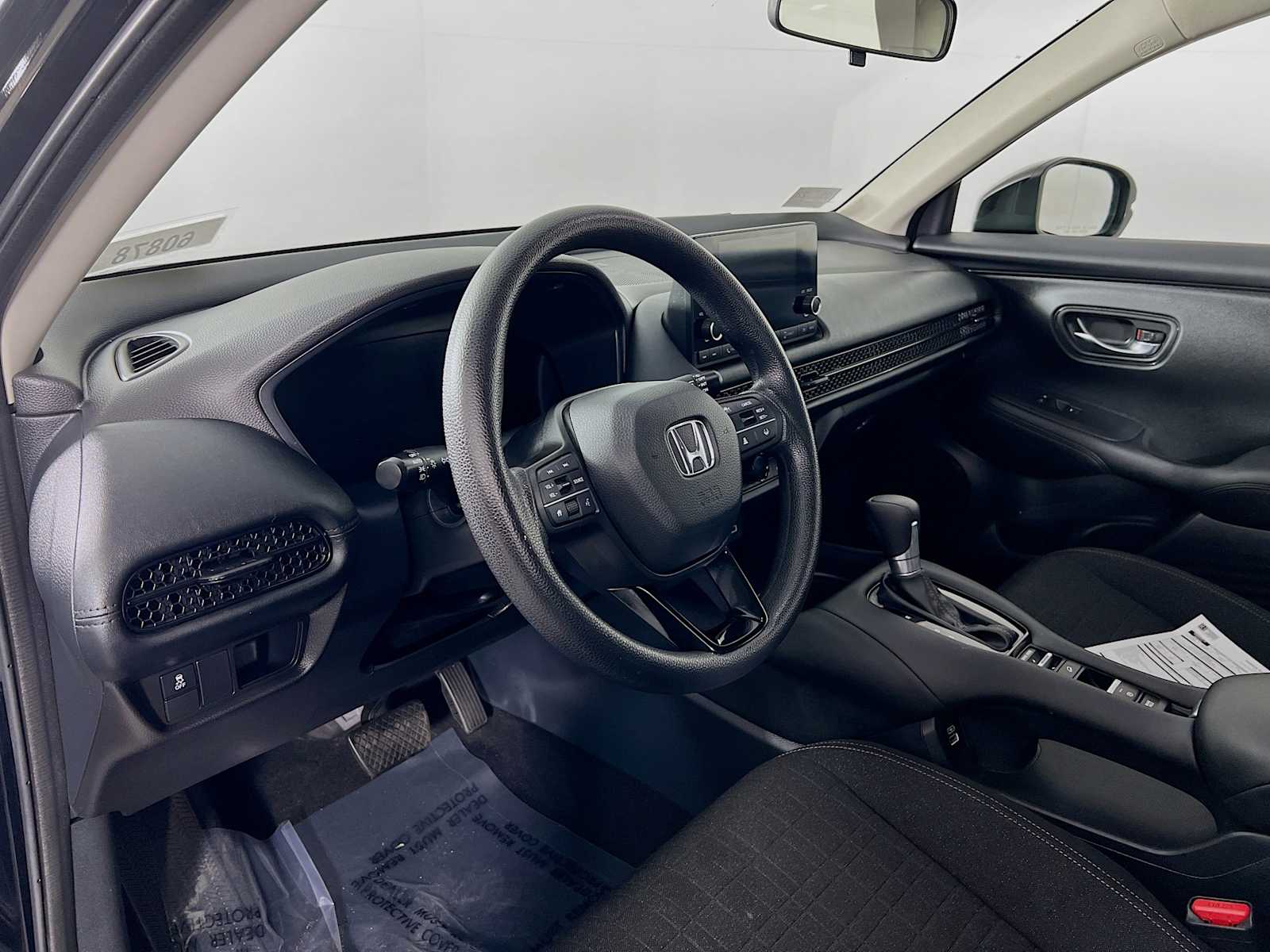 2023 Honda HR-V LX Image 14 of 30