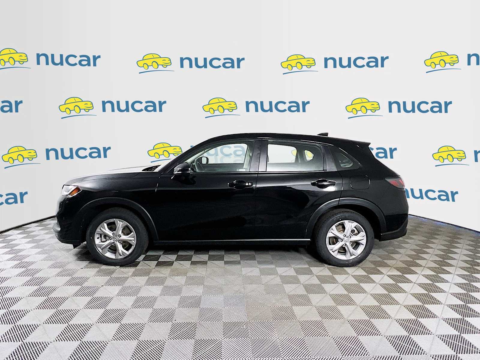 2023 Honda HR-V LX Image 8 of 30