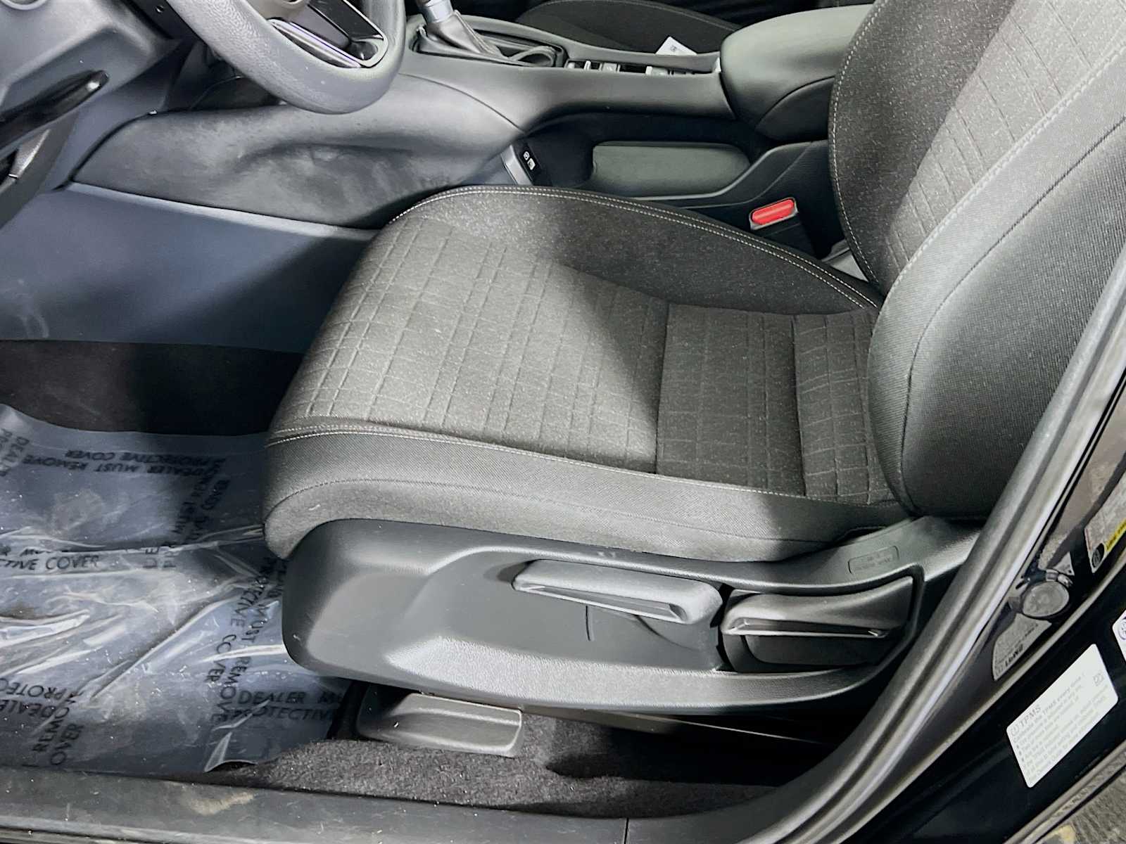 2023 Honda HR-V LX Image 28 of 30