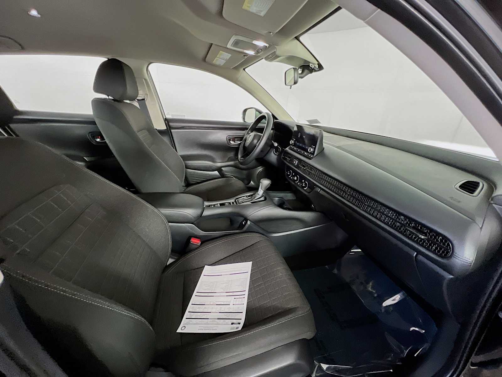 2023 Honda HR-V LX Image 29 of 30