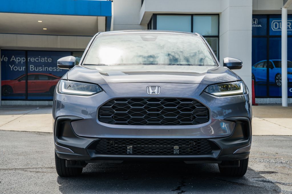 2023 Honda HR-V LX Image 2 of 38