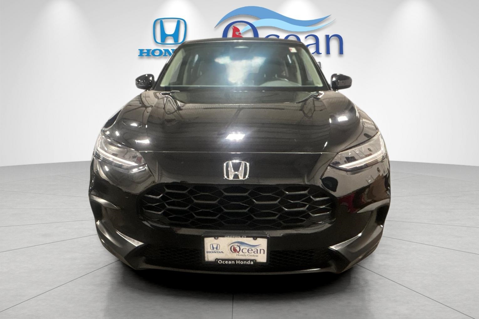 2023 Honda HR-V LX Image 3 of 28