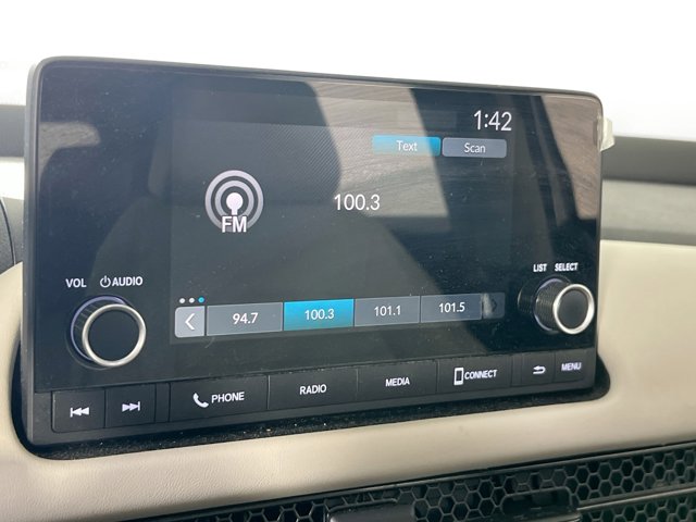 Vehicle image 14 of 29