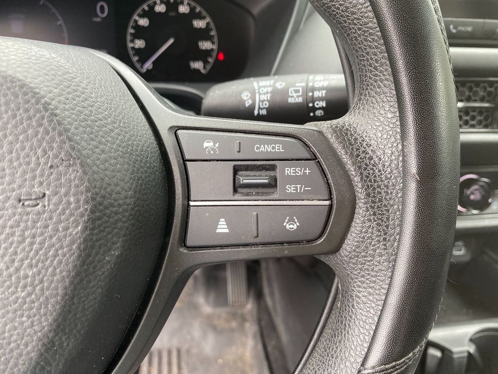 2023 Honda HR-V LX Image 28 of 30