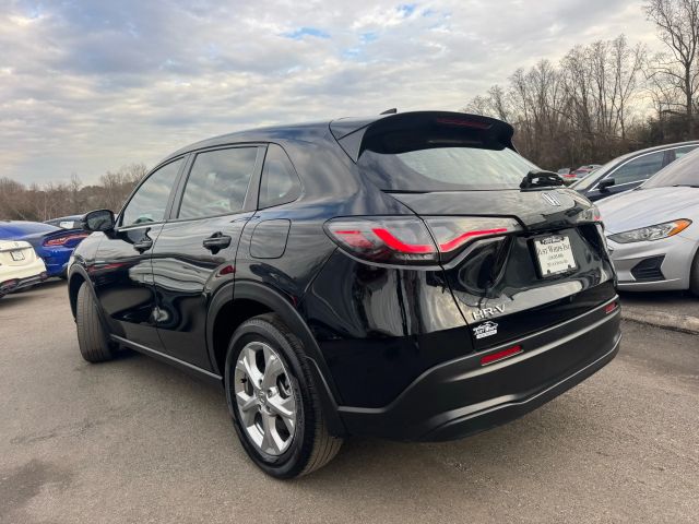 2023 Honda HR-V LX Image 10 of 58