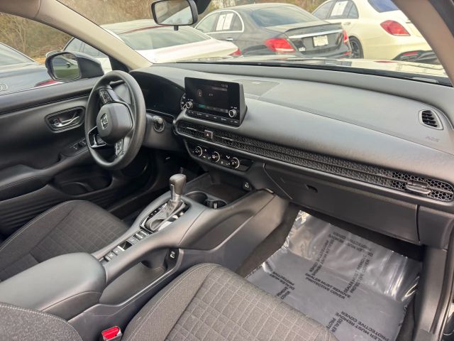 2023 Honda HR-V LX Image 24 of 58